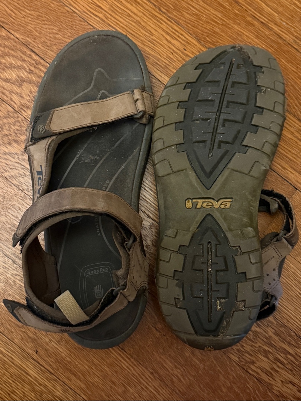 Teva leather sandals men's 9.5